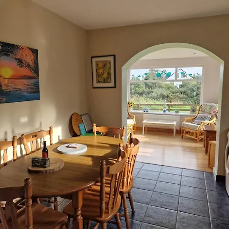 Laura's On The Waw Holiday home