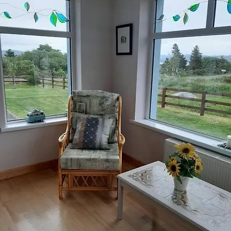 Laura's On The Waw Holiday home